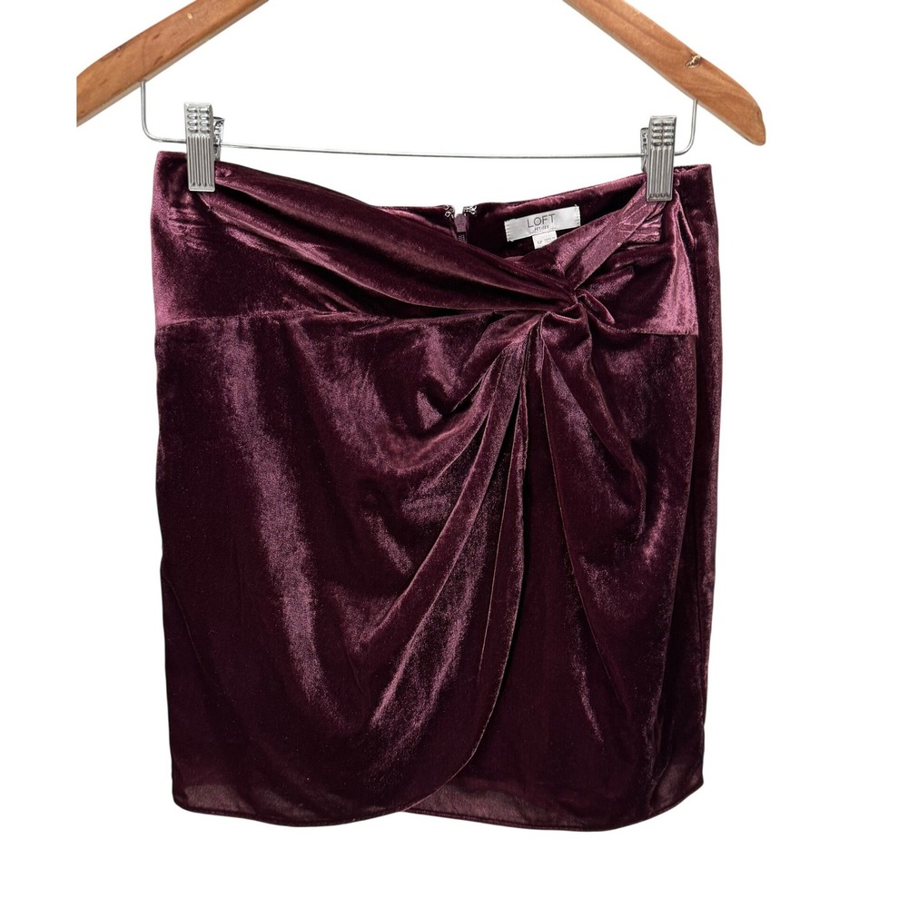 LOFT Skirt Womens 6P Burgundy Velvet Twist Front Mini Drape Party Jewel Tone NEW